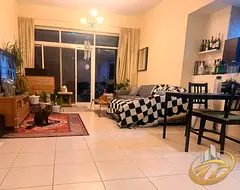 Furnished 2BR Apartment | Royal Residence 2 | Balcony & Open-Plan Layout