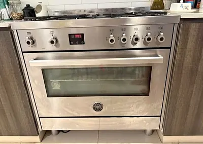 Bertazoni Stainless Steel Freestanding Gas Range with Oven Electric - Good Working Condition
