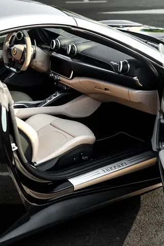 2019 Ferrari PORTOFINO 缩略图 12