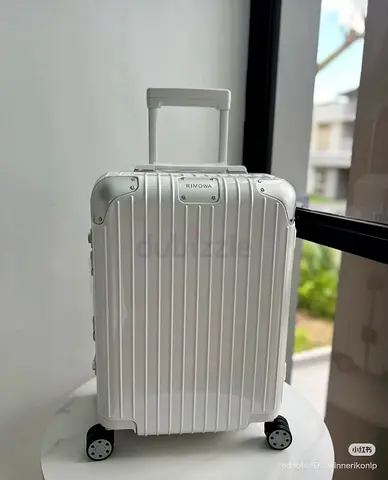 Rimowa hybrid cabin suitcase