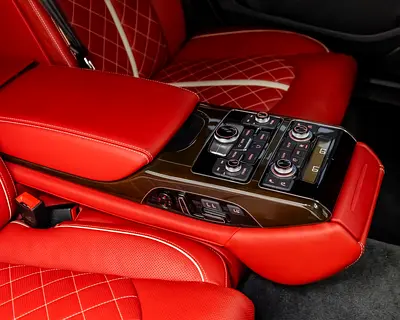 2016 AUDI A8 缩略图 19