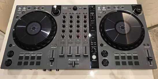 Pioneer DDJ-FLX6-GT DJ Controller in Excellent Condition