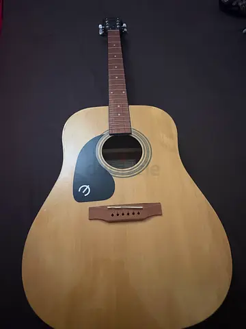 🎸 Epiphone Songmaker DR-100 – Left Handed Selling my Epiphone Songmaker DR-100 Left-Handed Acousti