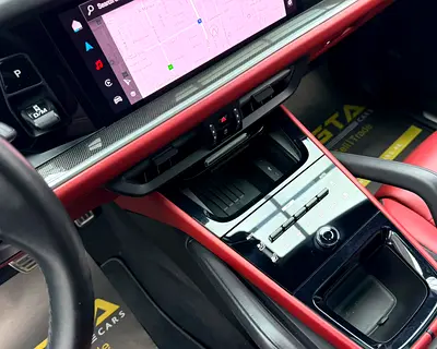 2024 Porsche CAYENNE — миниатюра 16