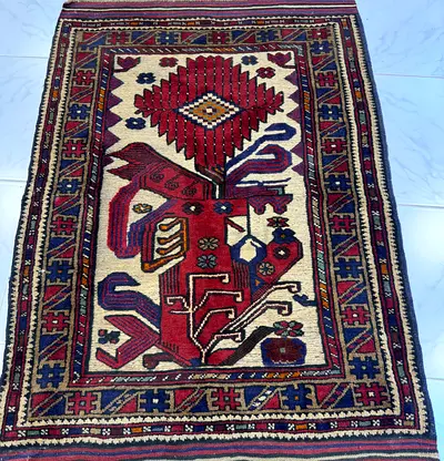 Traditional Persian Middle Eastern Hand Woven Rug , needle work with carpet work size 0.80 by 1.30