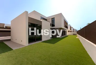 Landscaped | Vacant | Open Layout
