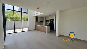 Brand New, equipped kitchen , Single Row