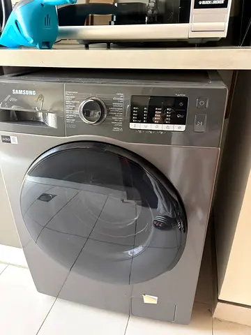 Samsung Washing Machine (8KG) with Dryer (6KG) - Excellent Condition