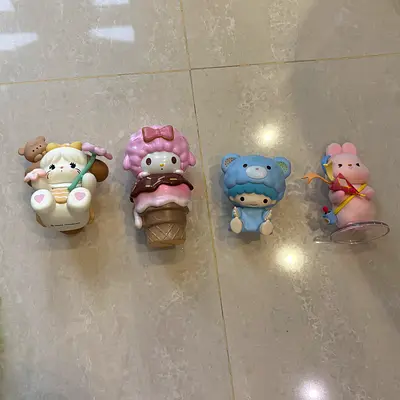 Lot of 4 Cute Sanrio-style Mini Figurines (ice cream & animal themes)