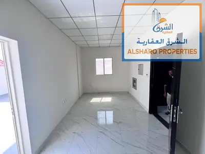 فرصة ممتازة لمن يبحث عن استديو بمساحة كبيرة مع رووف خاص واسع، وموقع خدمي، وتكييف مركزي،سكن عائلات