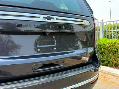 2023 Chevrolet SUBURBAN 缩略图 13