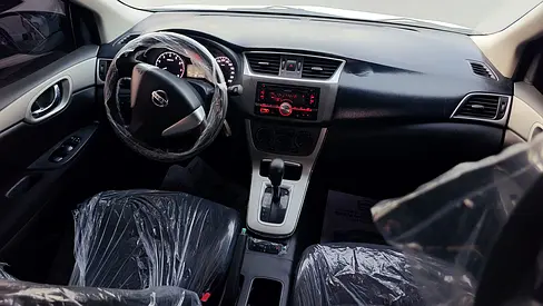 2015 Nissan TIIDA — миниатюра 8