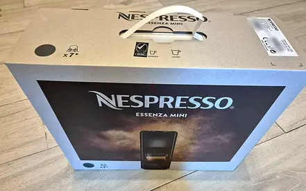 Nespresso Essenza Mini Coffee Machine (Boxed)