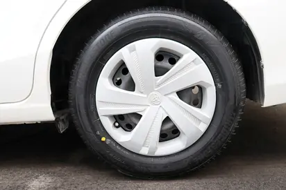 Toyota Yaris E, миниатюра 20