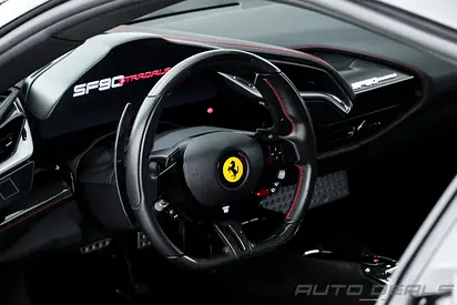 2021 Ferrari SF90 STRADALE — фото 10