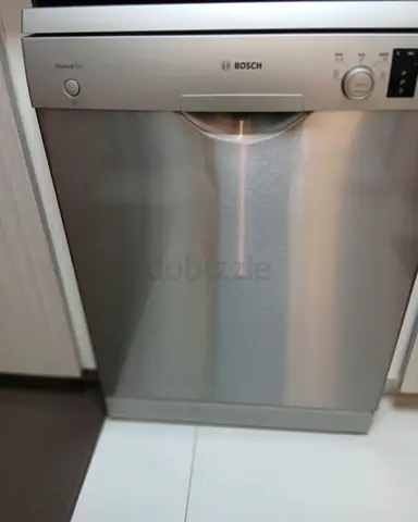 Bosch Stainless Steel Built-in Dishwasher - Good Condition