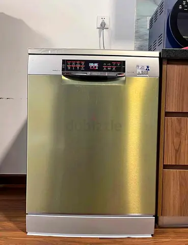 Bosch series 6 Dishwasher - Good Working Condition