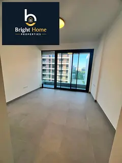 * Luxury 1BHK: Brand New, Smart Lock, Balcony & Complete Amenities