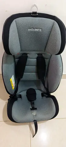 Giggles EZ Fit Rotate Black & Grey Car Seat