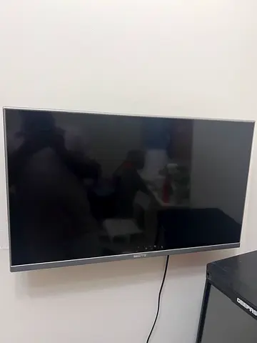Geepas 32inch LED TV