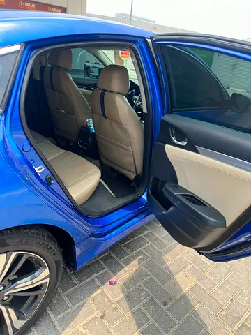 صورة 9 لـ 2019 Honda CIVIC