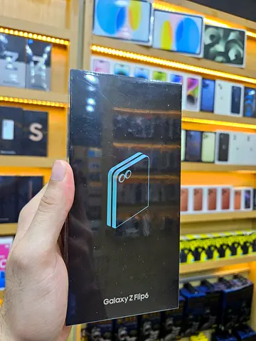 Samsung Galaxy Z Flip 6 256 GB Brand New