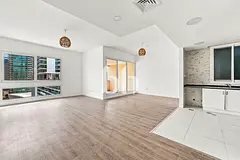 Marina View | High Floor | Built-In Wardrobes