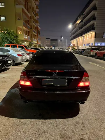 صورة مصغرة 16 لـ 2007 Mercedes-BENZ E-CLASS