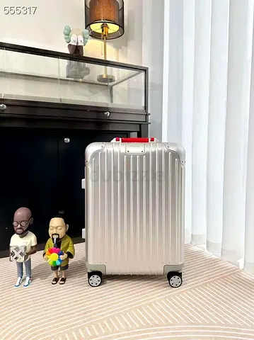 Rimowa stylish cabin size troly