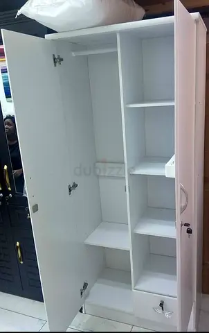 White 3-door Wardrobe with Shelves and Hanging Rail - Good Condition
