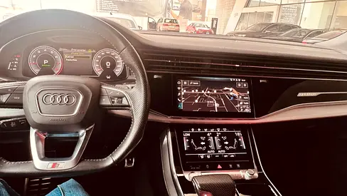 2019 AUDI Q8 照片 6