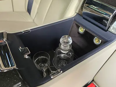 2021 ROLLS-ROYCE CULLINAN — миниатюра 18