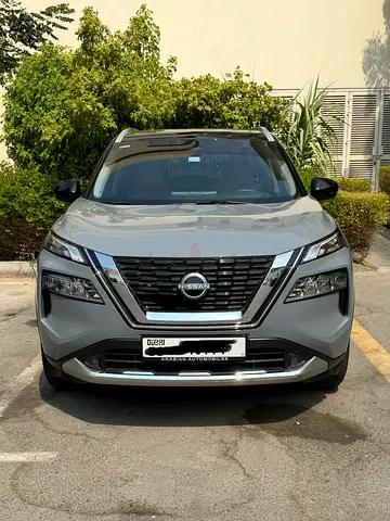 FOR SALE: 2025 Nissan X-Trail SL | GCC Specs | Low Mileage | Agency Warranty & Service Package
