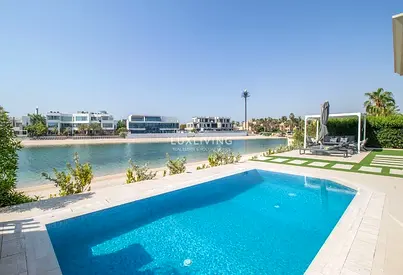 Luxury Beachfront Villa | Landscaped Garden | Pool