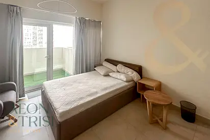 Studio Fully Furnished For Sale