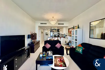 2 Bedroom | Upgraded | Vacant On Transfer