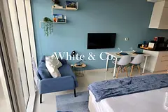 BRIGHT STUDIO | NEGOTIABLE DEAL | VACANT