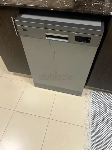 Built-in Beko Dishwasher - Good Working Condition