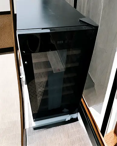TEKA RVF 10032 GBK Wine Cooler 32 Bottles – Brand New
