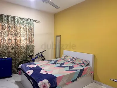 Room for Rent Muwaileh Commercial
