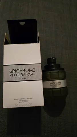 Viktor & Rolf Spicebomb Eau de Toilette 90ml - Original Bottle with Box