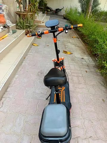 Orange & Black Electric Scooter with Seat — Excellent Condition