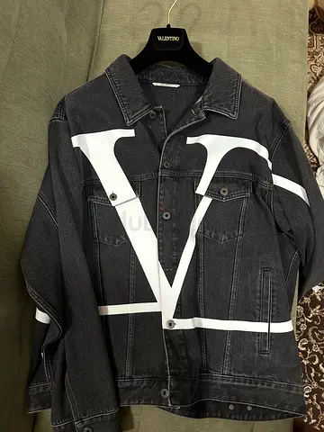 VALENTINO JACKET BRAND NEW
