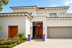 7 bedroom-Custom | Lake view | JGE