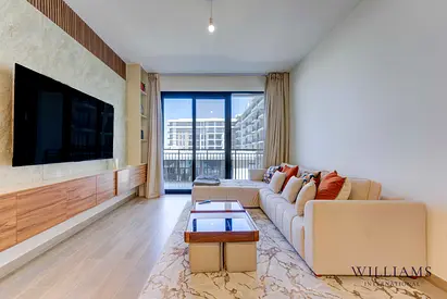 MODERN | NATURAL LIGHT | GREAT LOCATION