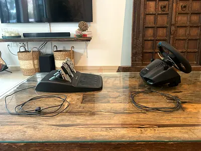 Logitech G29 Driving Force Racing Wheel and Pedals for PlayStation and PC