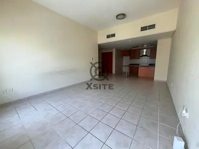 Spacious 2 + Store | Unfurnished | Best Location