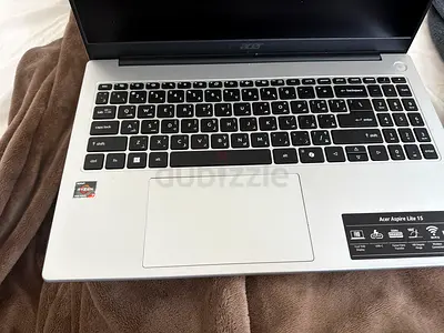 Acer Aspire Lite 15 – Ryzen 7 / 32GB RAM / 1TB SSD – Like New