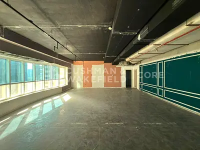 Vacant Office | Prime Location | DED License