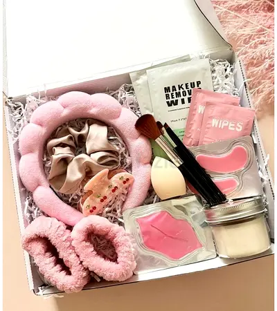 Gift box for sale